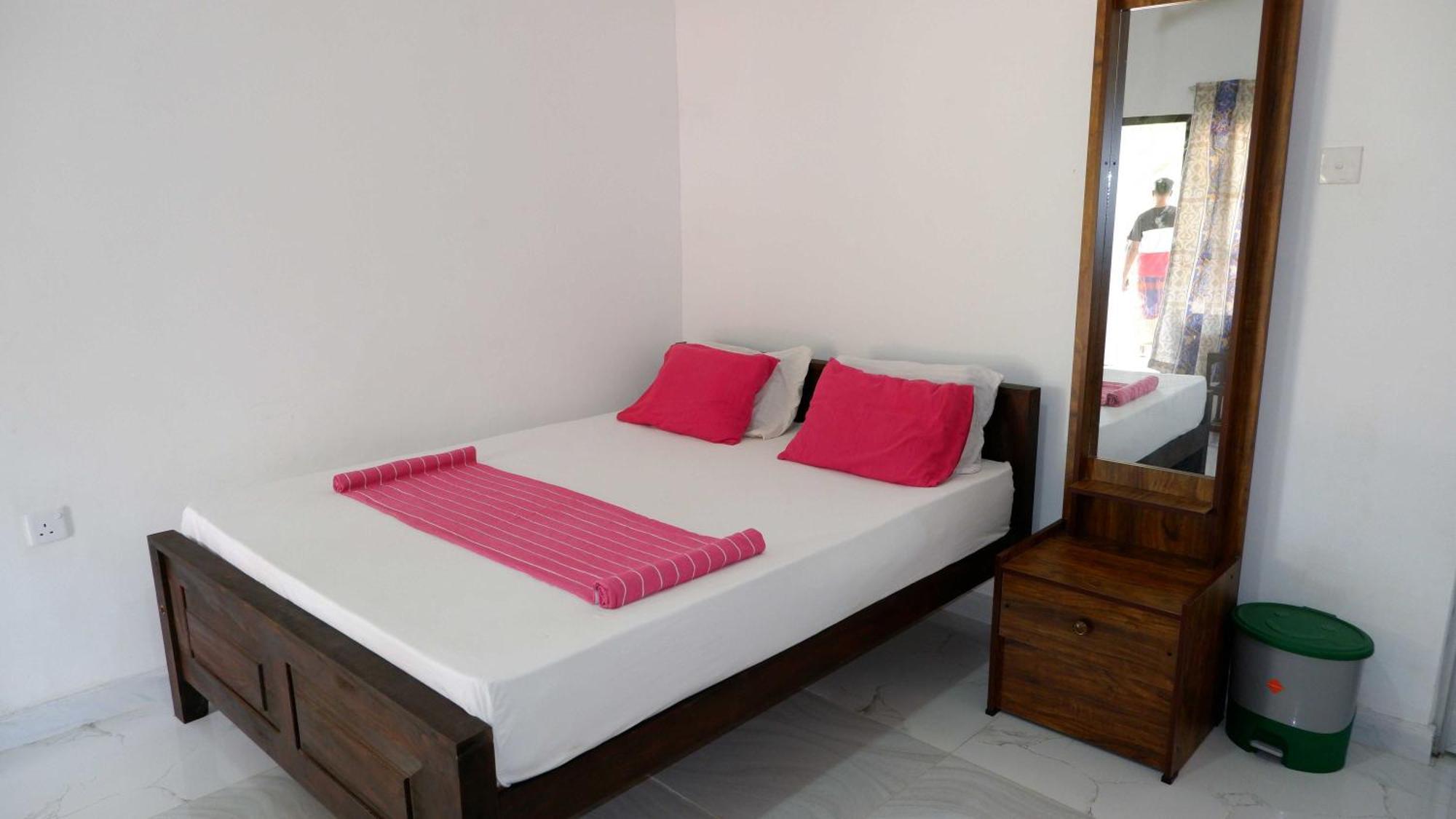 Attale Resort ทิซซามาฮารามา ภายนอก รูปภาพ